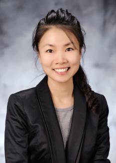 Shanshan  Lu headshot