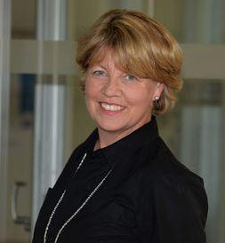 Headshot of Professor Andrea Roemmele